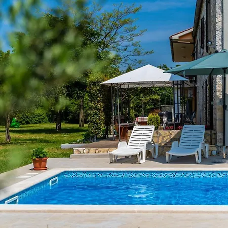 House Gracijela, Village Bulici Holiday home *